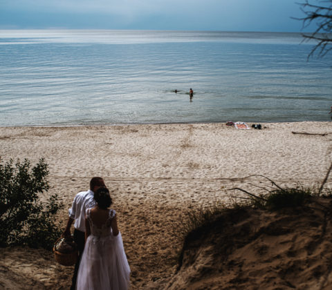 sesja ślubna nad morzem| zdjęcia ślubne szczecin | fotograf ślubny szczecin